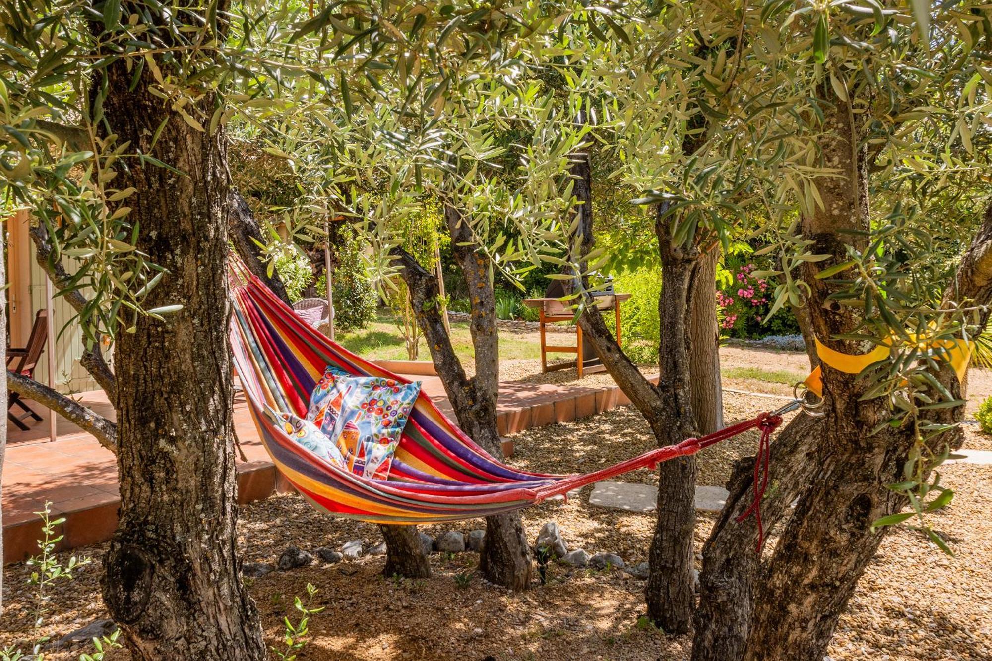 Gite L'Escapade Saint-Saturnin-d'Apt Exteriér fotografie